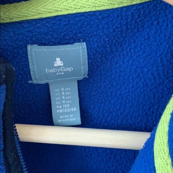 Gap | Boy’s pull up fleece jacket - Picture 2 of 4